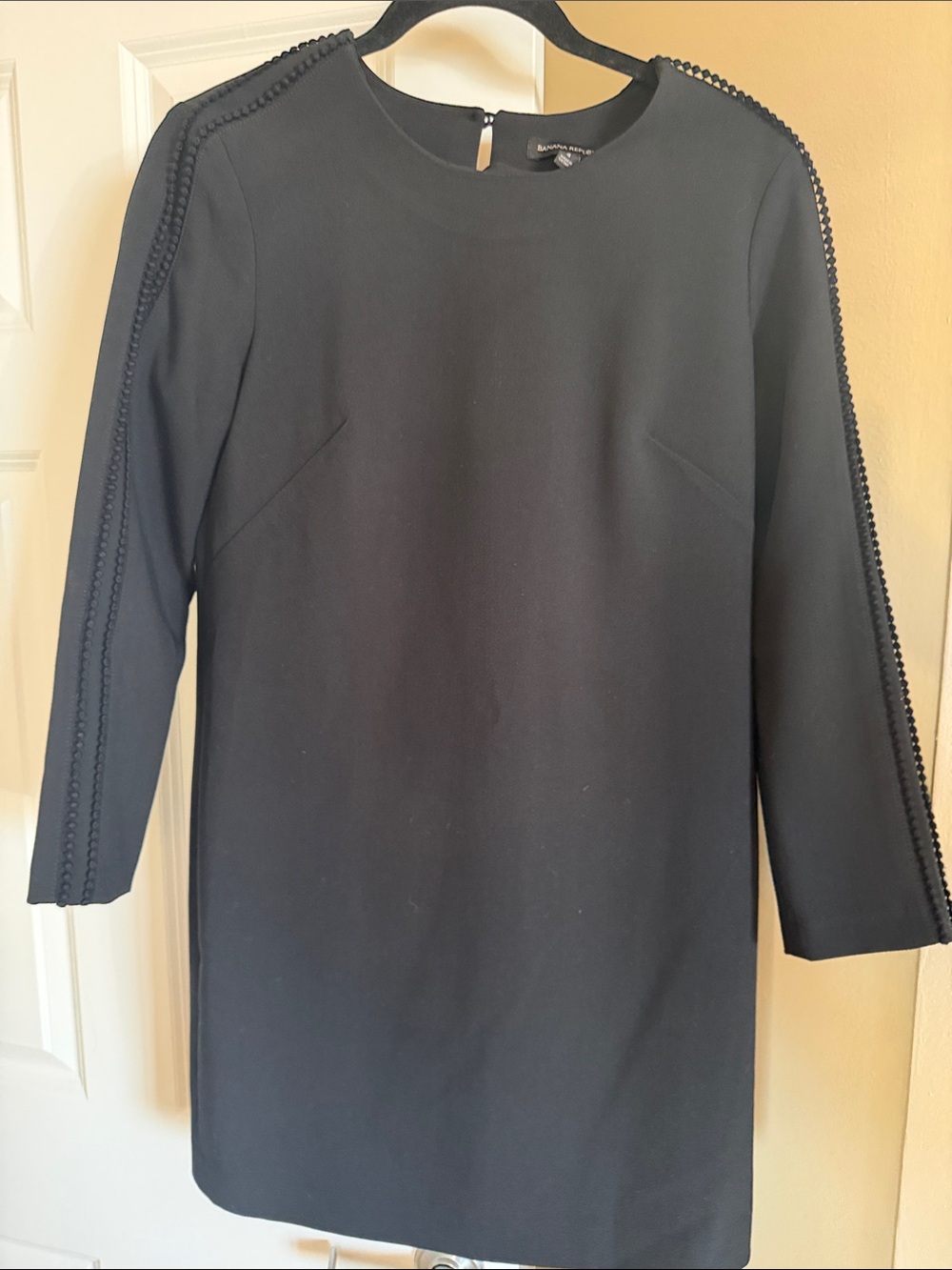 Banana Republic Black Long-Sleeve Shift Dress with Trim Detail